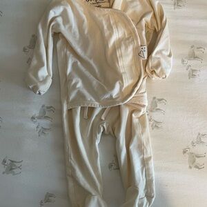 Bonsie skin to skin baby wear // 0-3 months